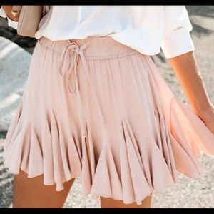 Swing Ruffle mini skirt